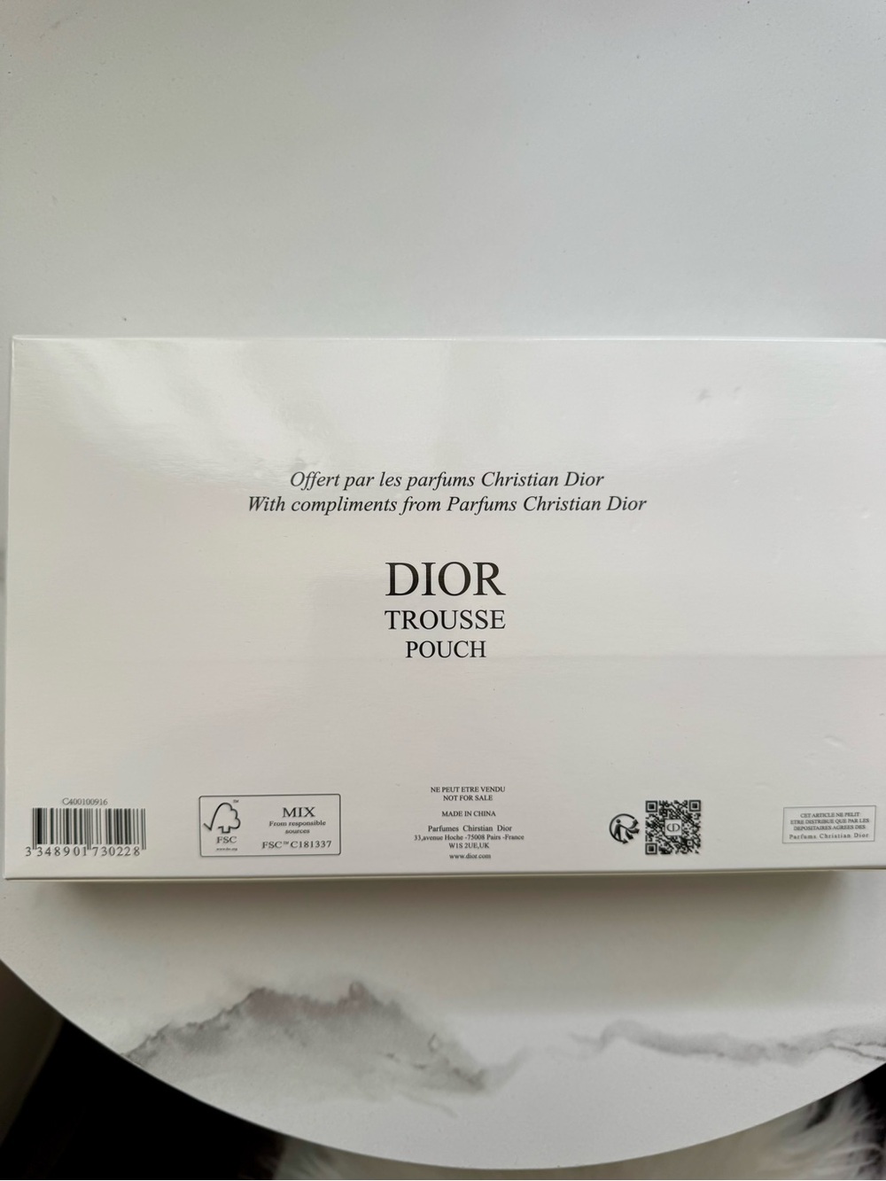 Dior Natural Raffia Envelope Clutch with Gold Chain - Picture 8 of 8